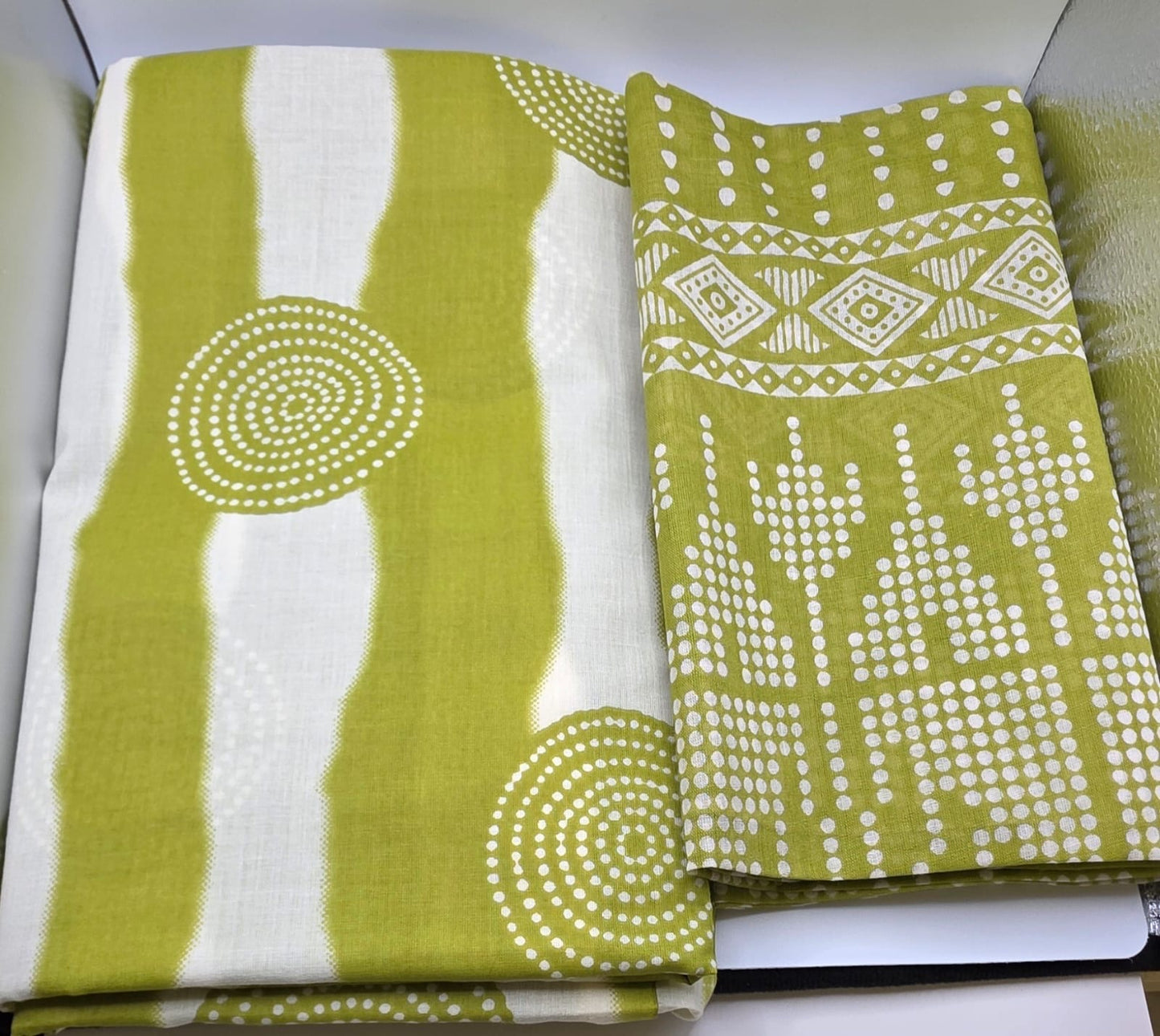 قطعة قطن مع الشيلة