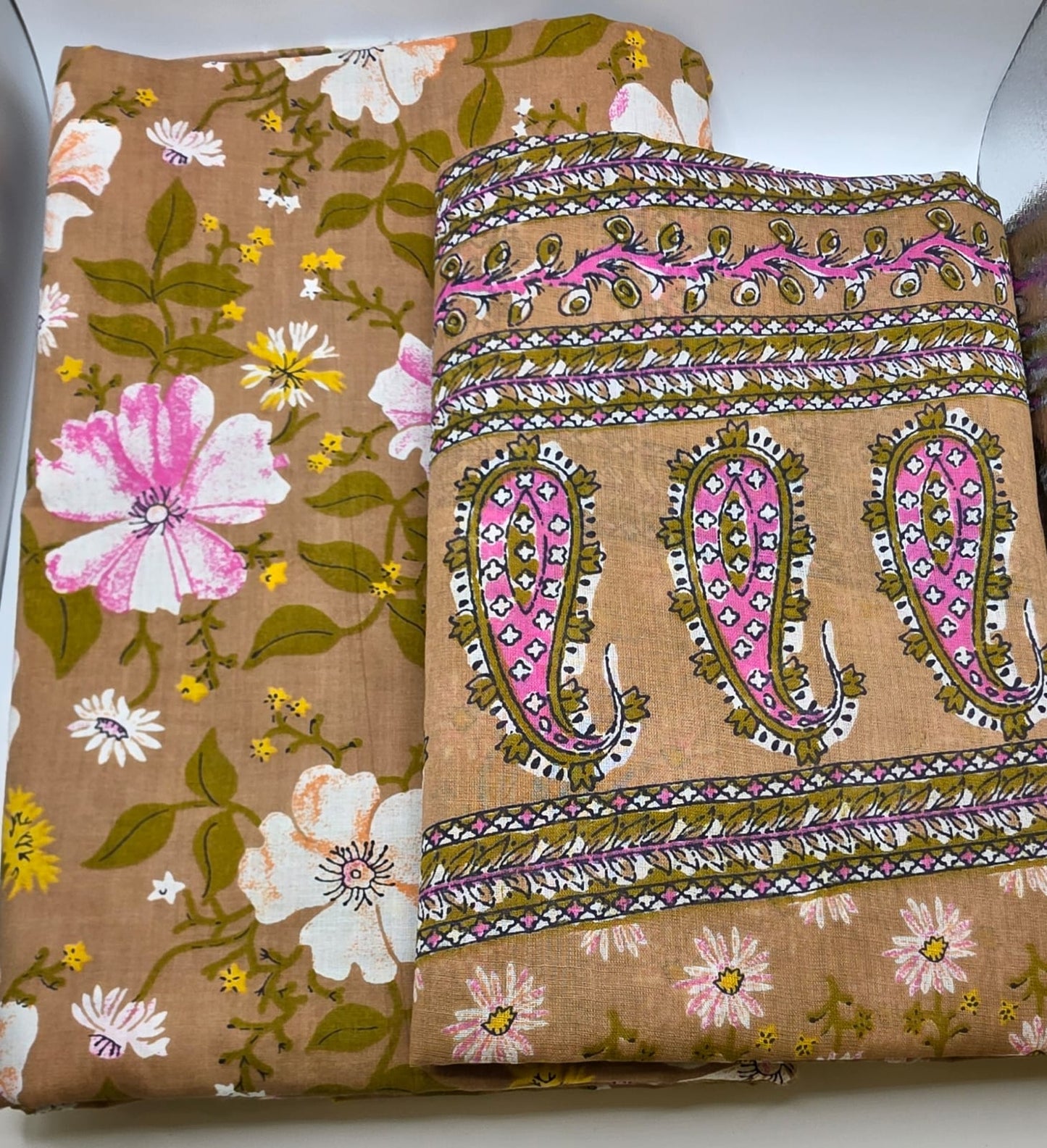 قطعة قطن مع الشيلة