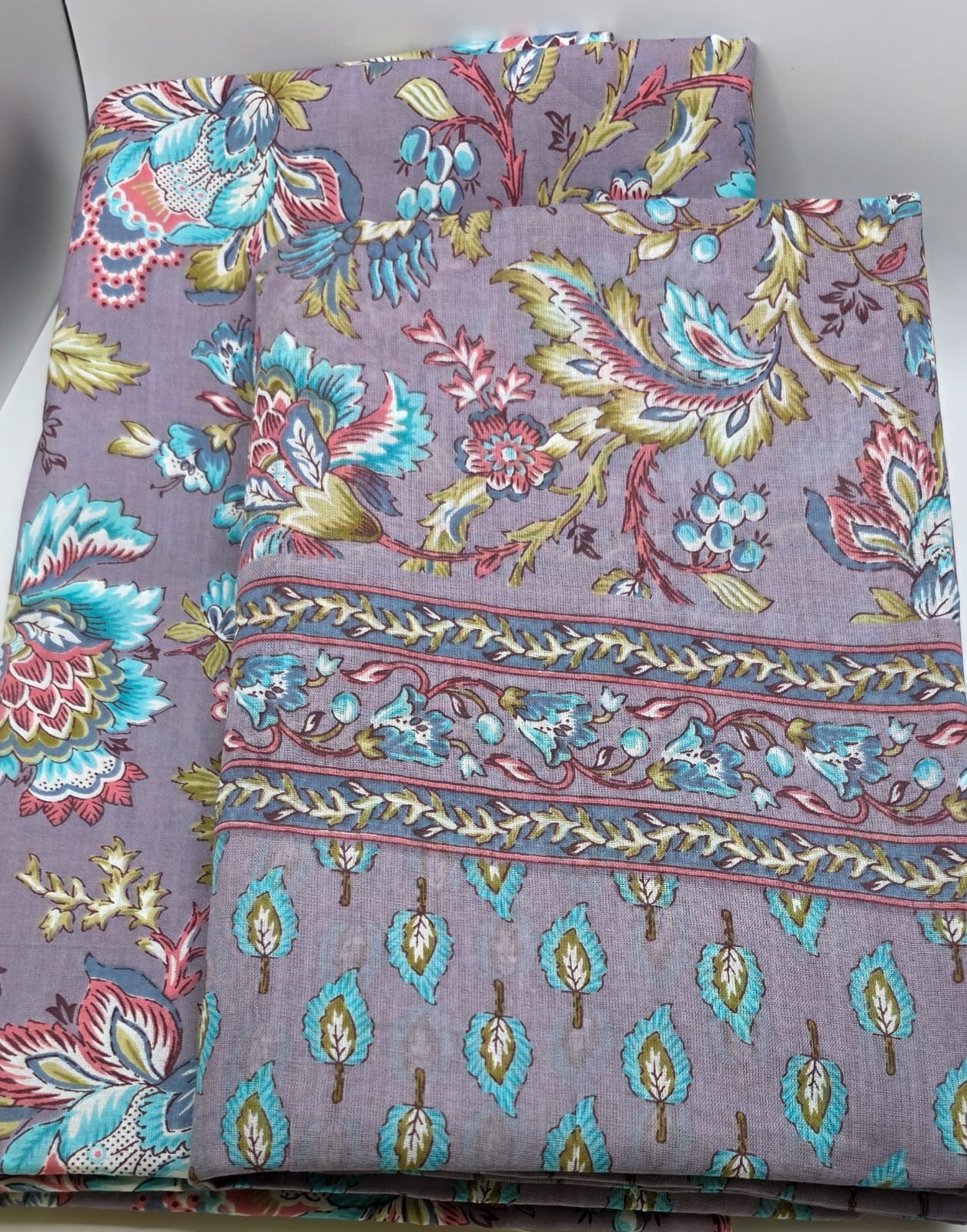 قطعة قطن مع الشيلة