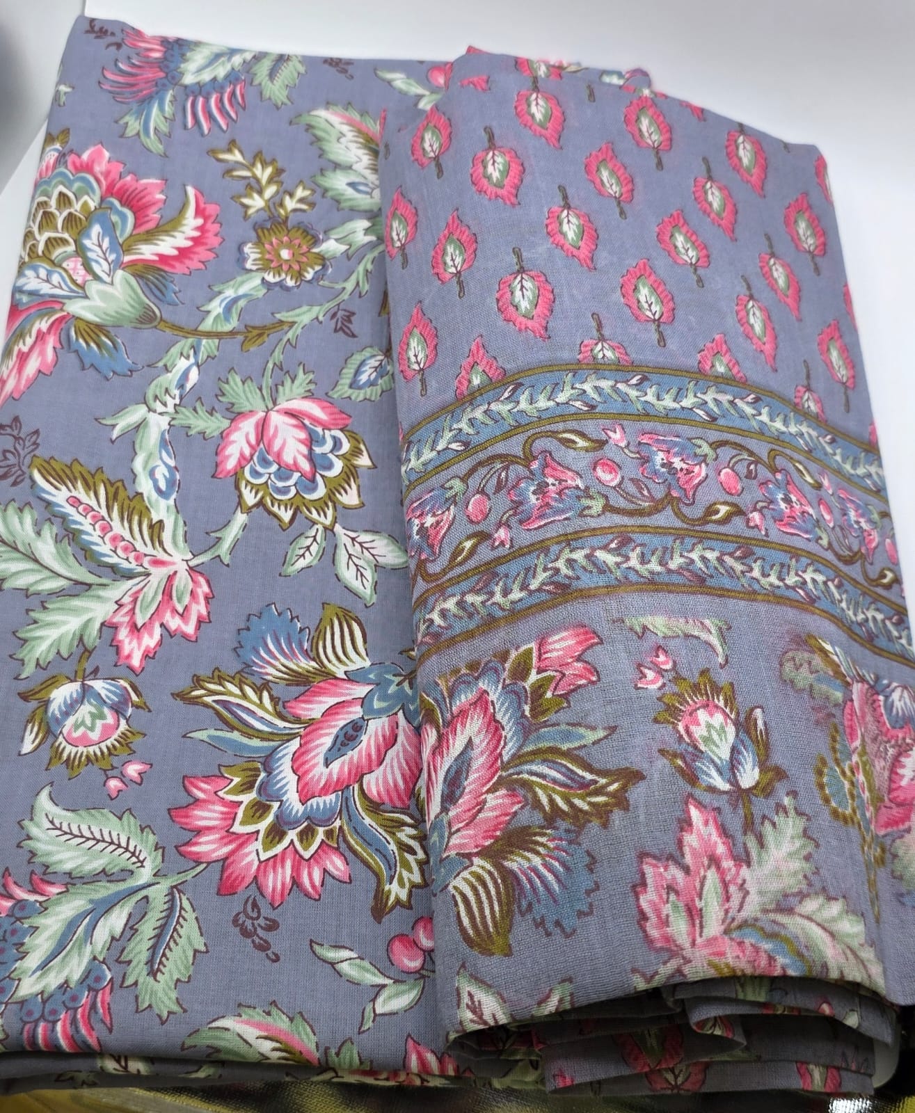 قطعة قطن مع الشيلة