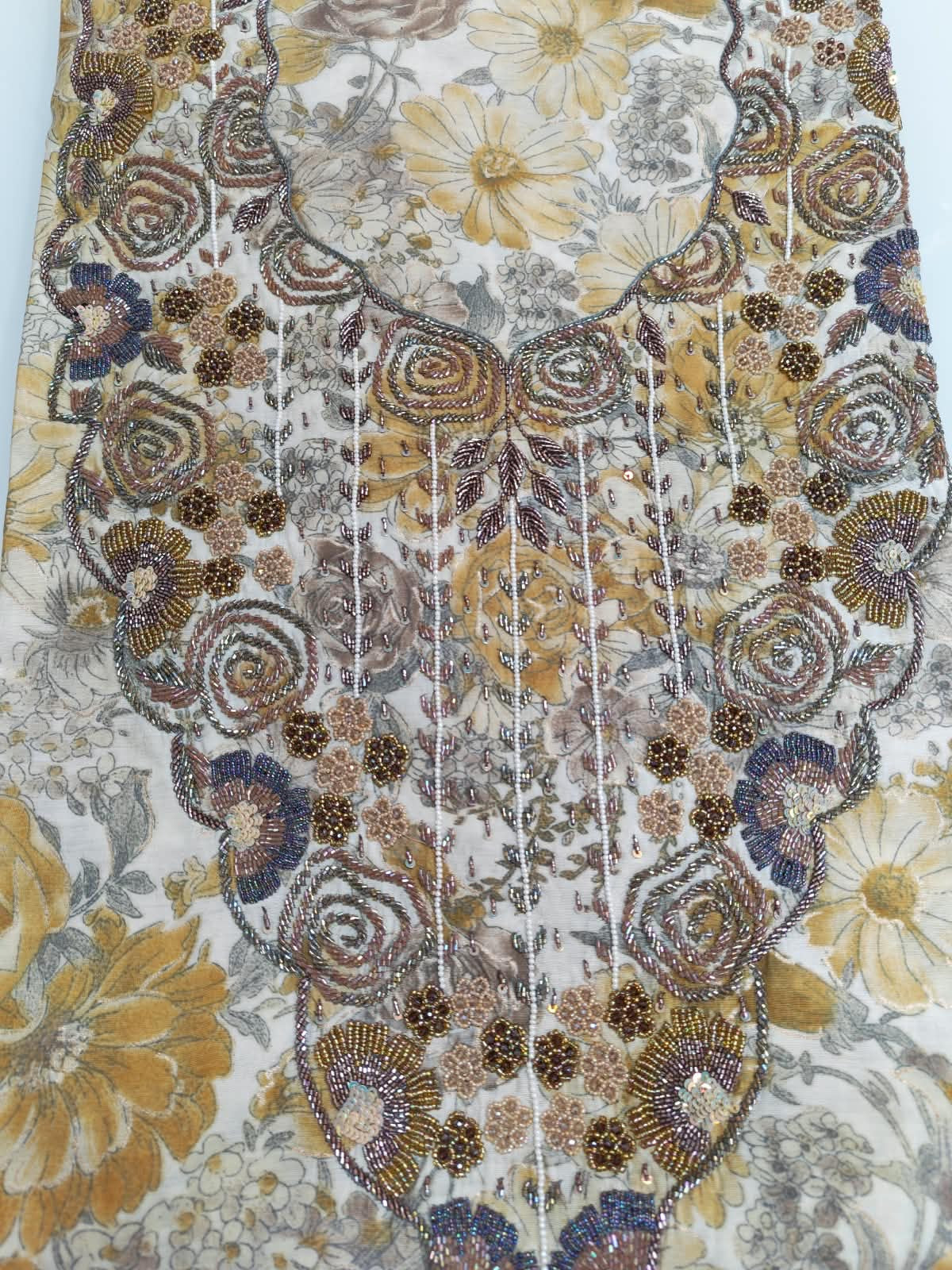 Golden Floral Rose Beaded Mukhawar
